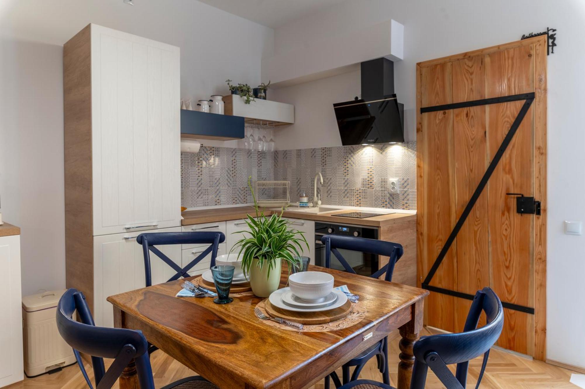 Luxurious Apartment In Old Town - Ultra Central ブラショフ エクステリア 写真