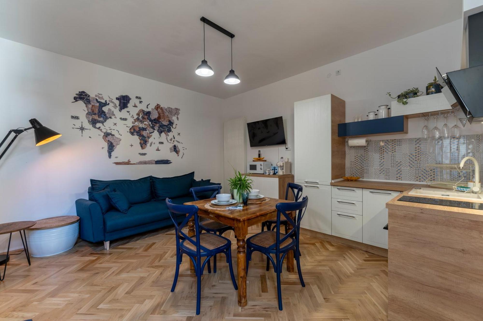 Luxurious Apartment In Old Town - Ultra Central ブラショフ エクステリア 写真
